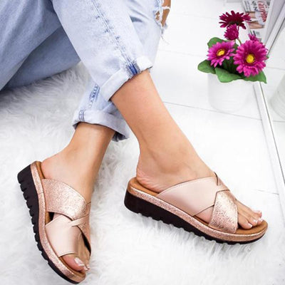 Light sandals