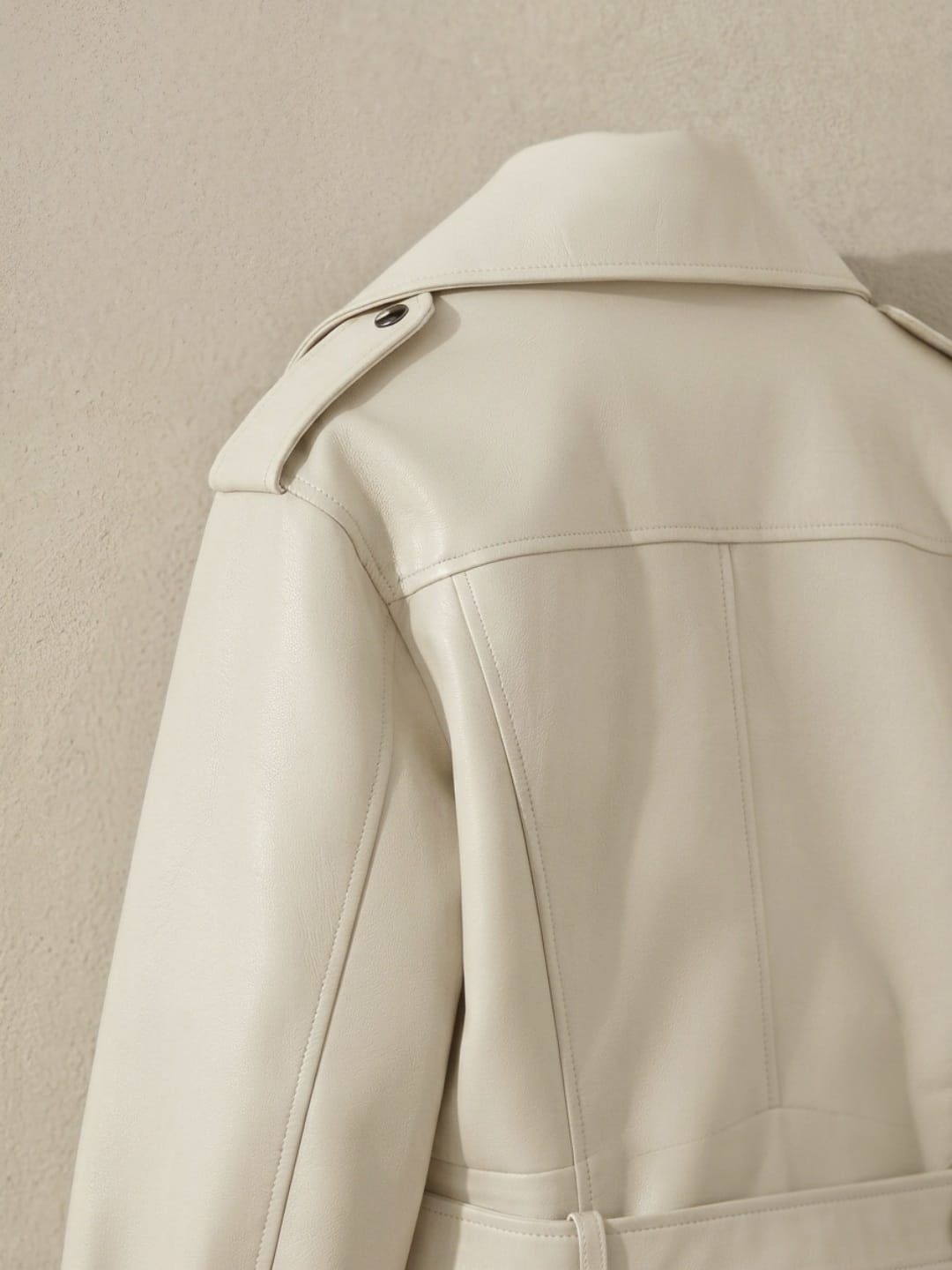 Veste Courte Ample en Cuir pour Femme