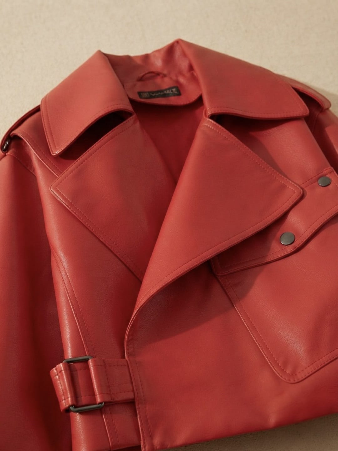 Veste Courte Ample en Cuir pour Femme