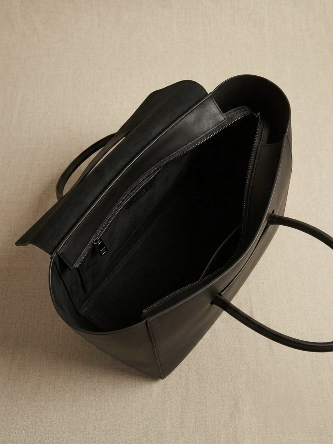 Sac à bandoulière élégant en cuir synthétique pour femmes