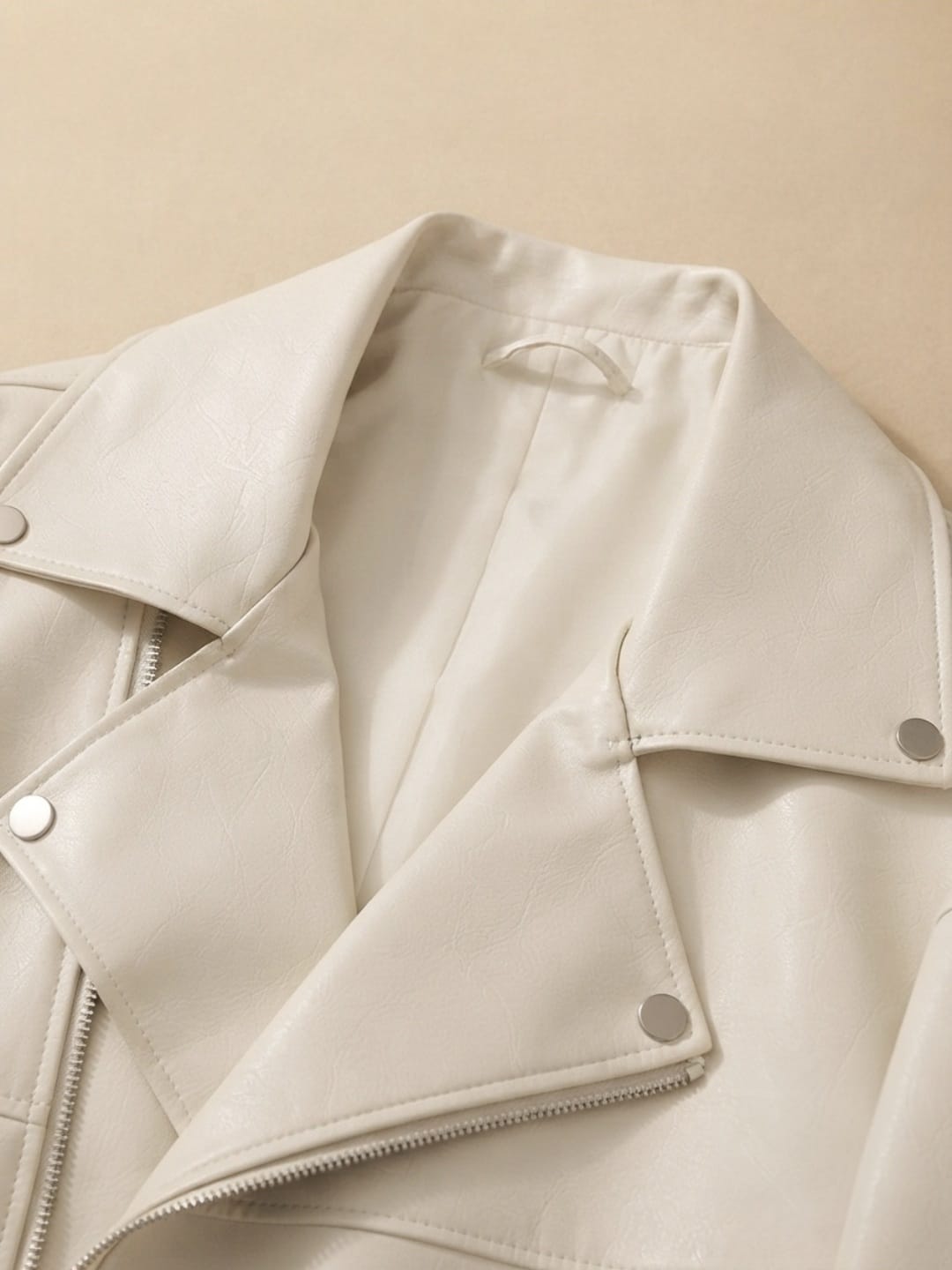 Veste motard en cuir ample pour femme