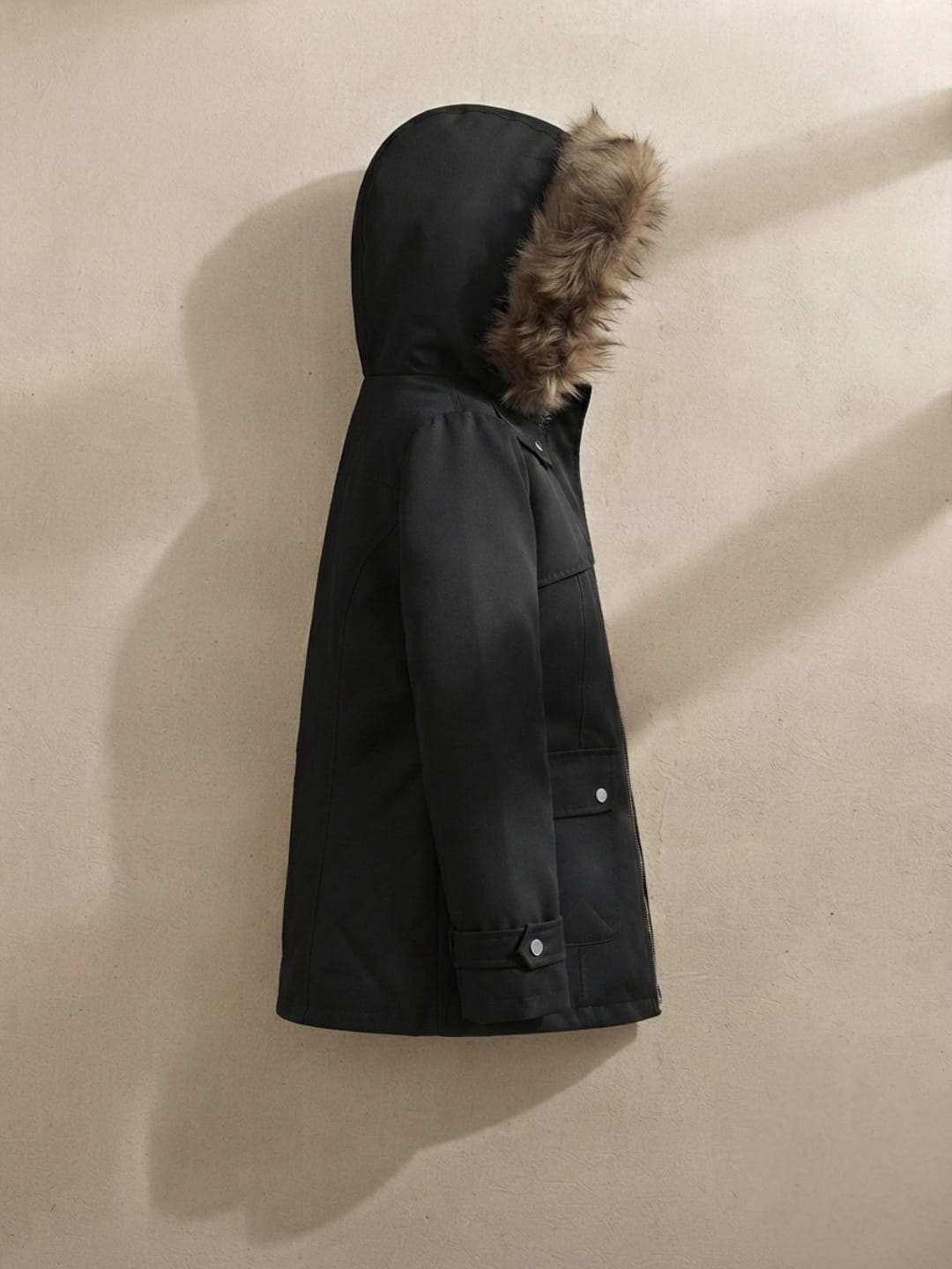Parka à capuche doublée fausse fourrure pour femme
